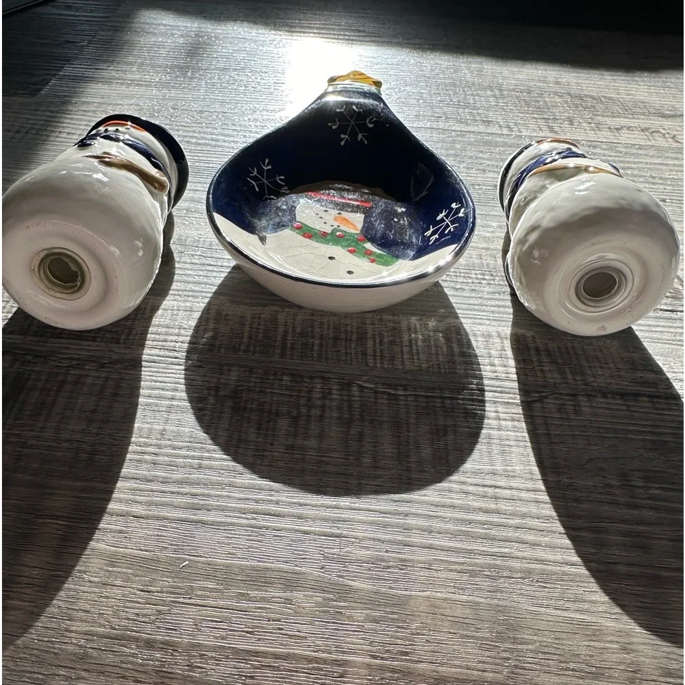 Christmas snowman salt and pepper shaker set and spoon rest